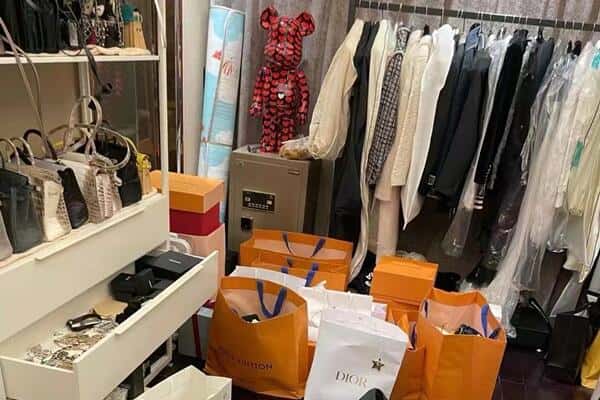 烟台市回收一线品牌衣服